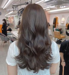 -Hello Lady发型设计