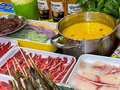 -杨老板·海鲜集市火锅·鲜切牛肉(中防万宝店)