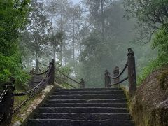 -腾冲云峰山