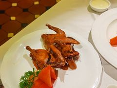 招牌红烧乳鸽-太平馆西餐厅(北京路店)