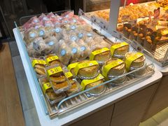 -爱达乐面包生日蛋糕(红光西华店)