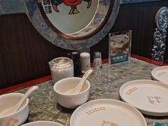 -哈啾嗨·新概念蒙餐(红星新城店)