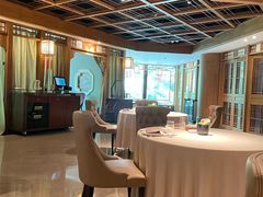 -成隆行·蟹王府(淮海店)