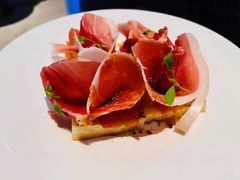 -wineapp葡萄酒餐吧(外滩金融中心店)