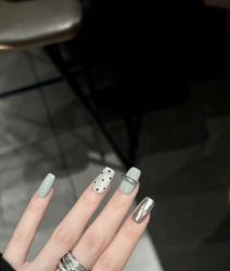 -赢韵美甲美睫瑞士净斑中心