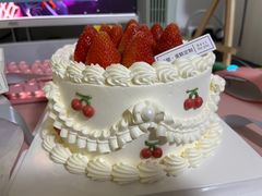 -伶甜·CAKE(国贸店)