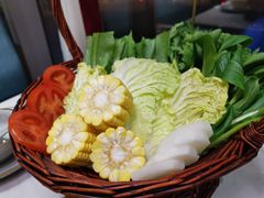 -菌子鲜汤野生菌锅