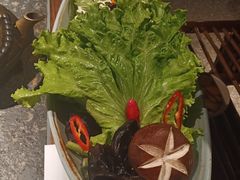 -老牌坊云南鱼豆花火锅(哈西万达店)