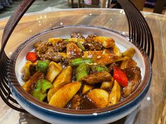 黑椒牛肉粒炒年糕-梁溪河畔·吉府花园(南长街南下塘店)