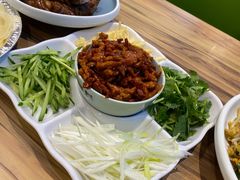 京酱肉丝-合合春饼·酱骨·东北菜(潘家园店)