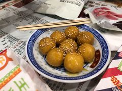 咖喱鱼蛋-港汕记广式牛奶甜品(包头店)