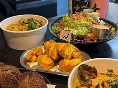 -W COLLECTIVE  DESSERT SHOP