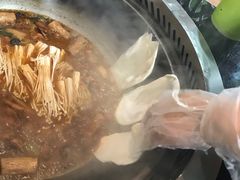 -三里屯土灶炖公鸡地锅鸡(江东店)