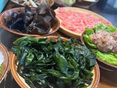 -黔有有贵州酸汤夺夺粉火锅(五味十字店)