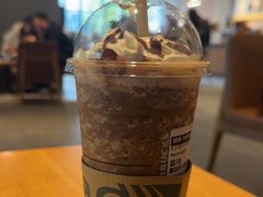 -星巴克臻选(威海威高广场店)
