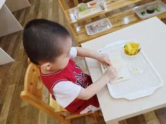 -瑞恩宝感统训练·语言提升·蒙氏托育中心