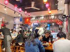 -爆炸头阿姨小四川正宗川味小吃(无任何分店)