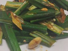 -梅飞酒家(名辉豪庭店)