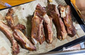 Unique Charcoal-Grilled Lamb Chops