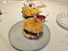 -必胜客(周浦万达店)