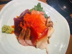 海鲜鱼身盖饭-沼津港渔市(宏伊国际广场店)