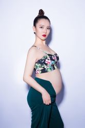 -初·印象孕妇儿童摄影馆