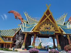 -七彩云南欢乐世界