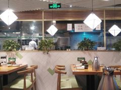 大堂-云海肴·汽锅鸡·云南菜(广安门天虹店)