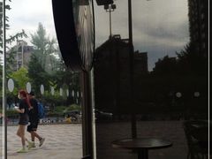 -星巴克(杭州银泰城西一店)