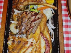 -鲨鱼美式餐厅酒吧Sharky