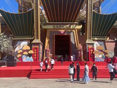 -七彩云南欢乐世界