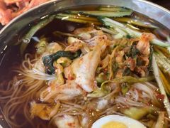 -韩风烤牛肉冷面店