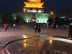 -巴陵广场