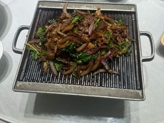 -鸭王烤鸭店(三里河店)