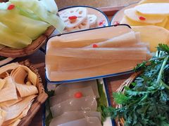 -贤合庄卤味火锅(顺城店)