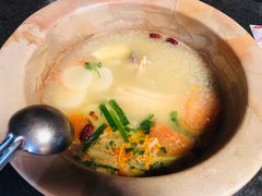 -抚仙湖生态石锅鱼野生菌(告庄店)