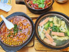 -有红鸡毛店·砂锅菜(抚琴夜市店)