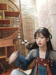 -汉仪华裳汉服馆(打浦桥店)