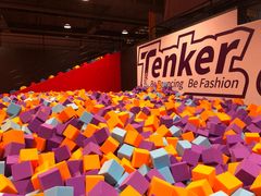 -Tenker Club弹刻极限主题公园 · 蹦床 · 团建 · 生日派对(大关店)