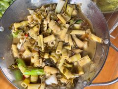 -芦茨金富饭庄·25年老字号·专做稻草鸡