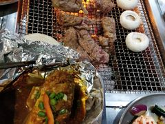 -马路牙子烧烤音乐酒馆(望京店)