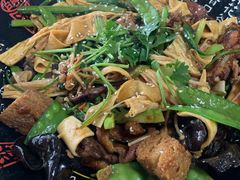 -多呗辣麻辣香锅(万达广场店)