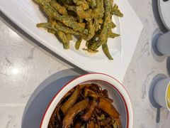 -峨嵋小镇·川菜(勒泰中心店)