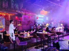 -喜鹊音乐酒馆(西街店)