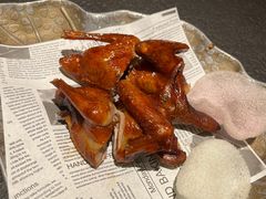-蝴蝶里·粤菜·点心(滨江龙湖店)