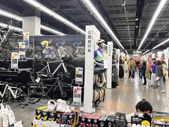 -迪卡侬(越秀公园店)