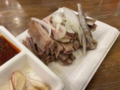 -清真·玛丽亚新疆菜主题餐厅(浙江中路店)