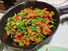 小炒黄牛肉-以前的小酒馆(中山广场店)