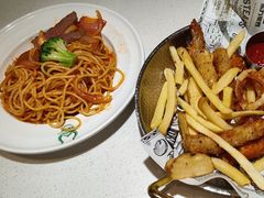 -汤姆家的牛排意面披萨(融创茂店)