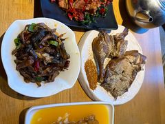 -隔壁老王·家常云南菜(花巷店)